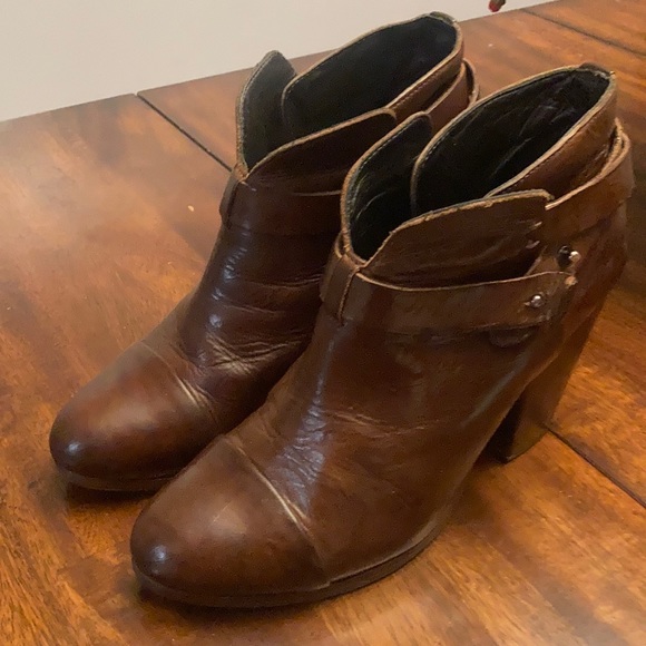 RAG & BONE BOOTIES - Picture 3 of 16